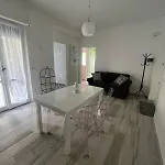 Cuorconero Apartment